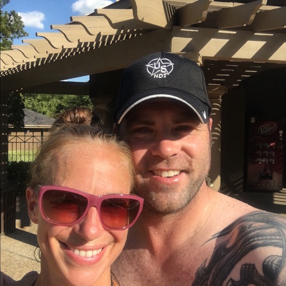 Meet your Posher, Faye - Picture 3 of 3